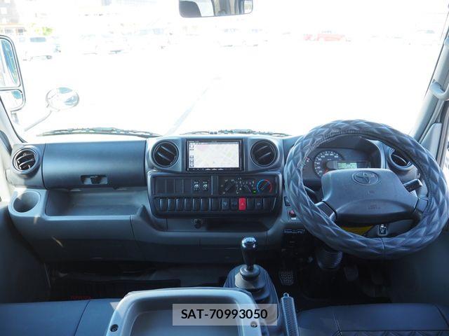 Toyota DYNA TRUCK 2019-07 6751396-13
