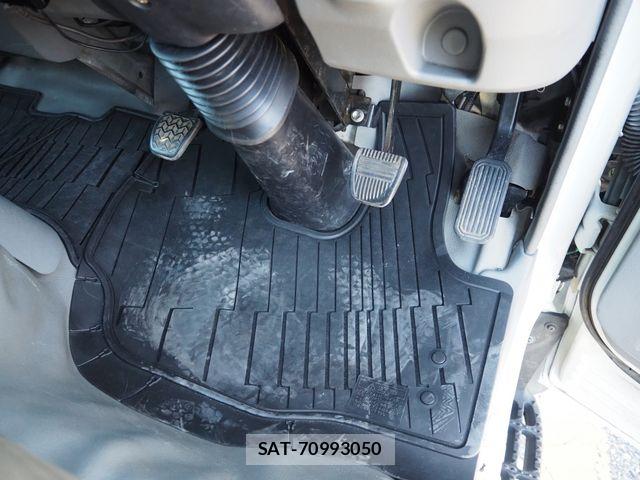 Toyota DYNA TRUCK 2019-07 6751396-18