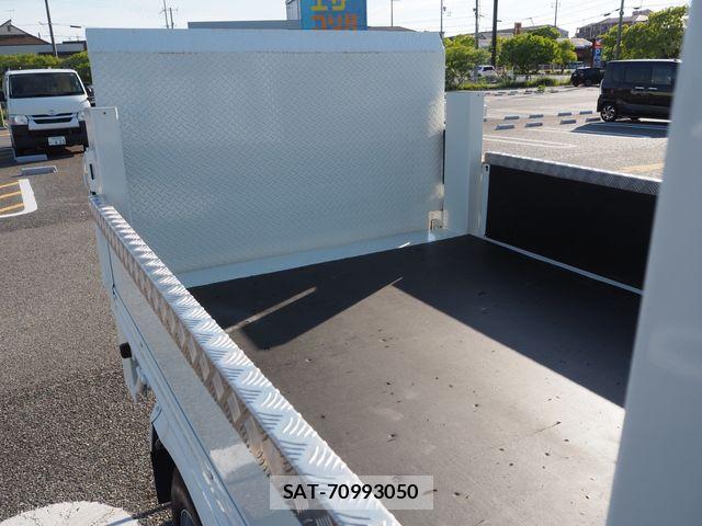 Toyota DYNA TRUCK 2019-07 6751396-24