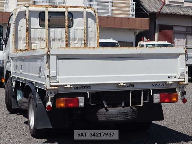 Toyota DYNA TRUCK 2018-06 6751400-1