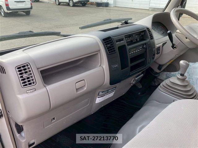 Toyota DYNA TRUCK 2013-03 6814740-15
