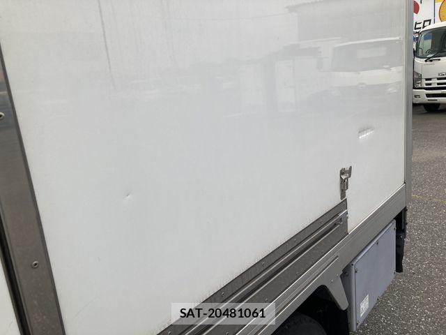 Toyota DYNA TRUCK 2014-09 6814743-16