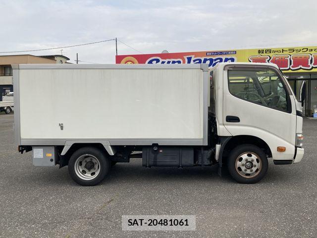 Toyota DYNA TRUCK 2014-09 6814743-23