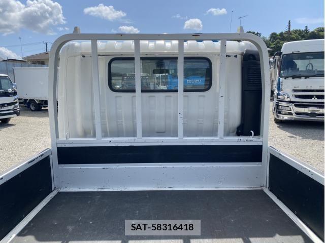 Toyota DYNA TRUCK 2017-07 6814742-10