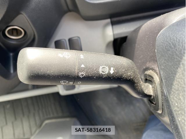 Toyota DYNA TRUCK 2017-07 6814742-19
