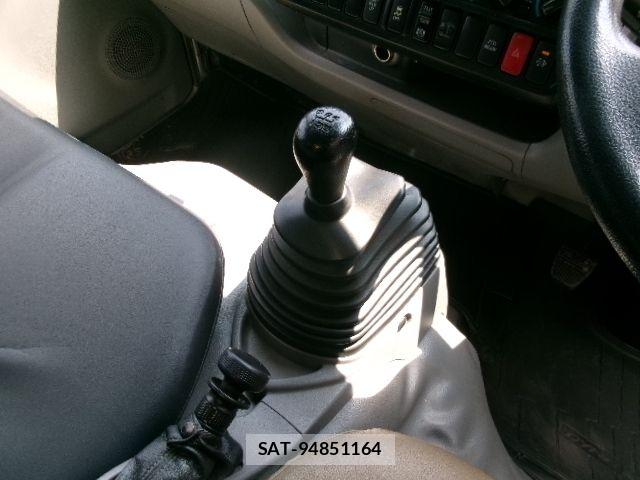 Toyota DYNA TRUCK 2016-03 6904517-18