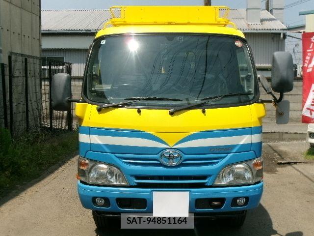 Toyota DYNA TRUCK 2016-03 6904517-1