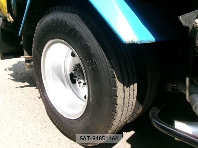 Toyota DYNA TRUCK 2016-03 6904517-27