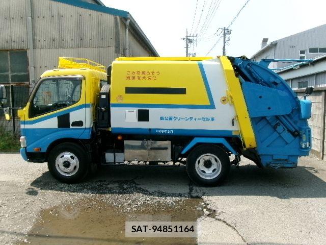 Toyota DYNA TRUCK 2016-03 6904517-7