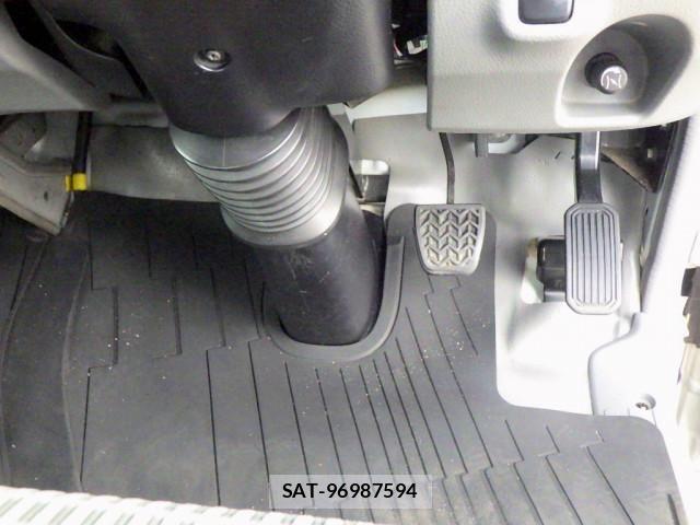 Toyota DYNA TRUCK 2019-01 6902267-18
