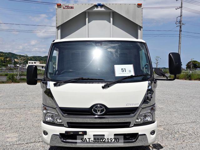Toyota DYNA TRUCK 2017-11 6904522-1
