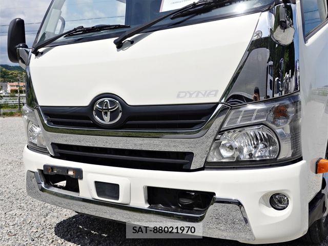 Toyota DYNA TRUCK 2017-11 6904522-2