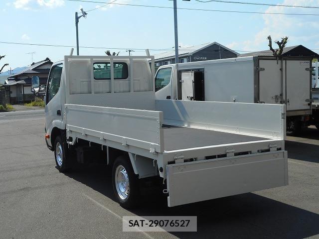 Toyota DYNA TRUCK 2015-03 6904513-9