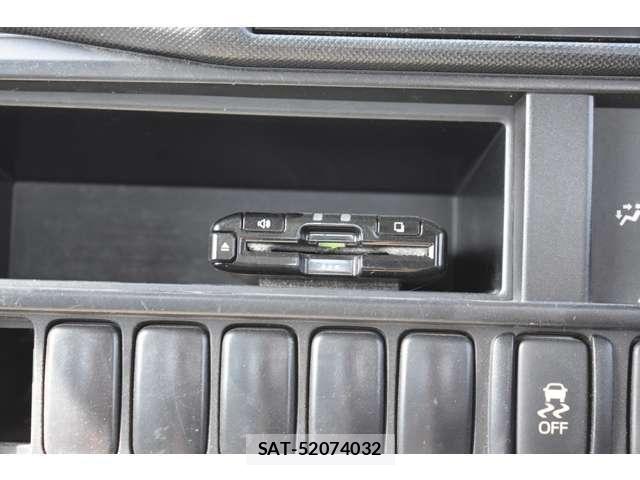 Toyota DYNA TRUCK 2017-04 6993241-18