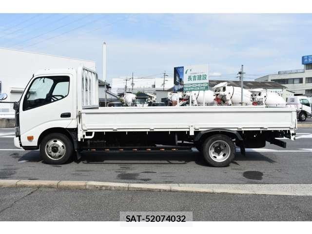 Toyota DYNA TRUCK 2017-04 6993241-28