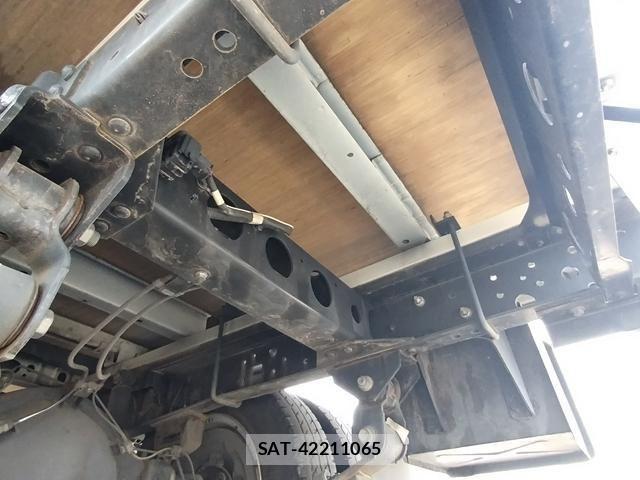 Toyota DYNA TRUCK 2023-02 7020383-9