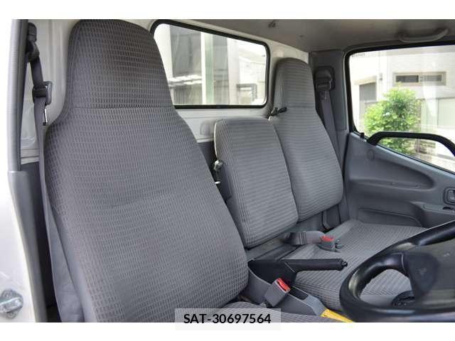 Toyota DYNA TRUCK 2016-09 7058359-3