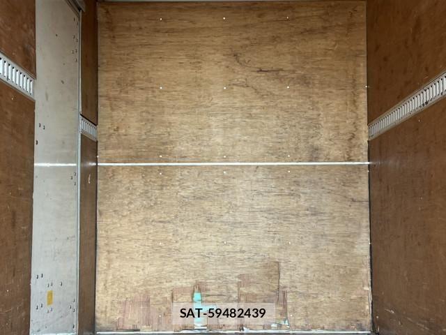 Toyota DYNA TRUCK 2018-08 7217789-13