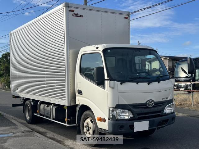Toyota DYNA TRUCK 2018-08 7217789-1