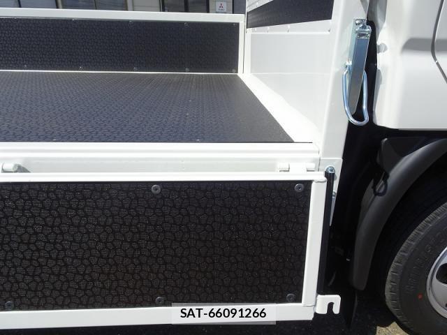 Toyota DYNA TRUCK 2026-04 7217803-7