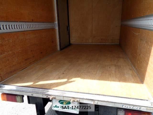 Toyota DYNA TRUCK 2016-03 7217783-13