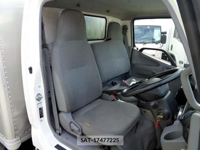Toyota DYNA TRUCK 2016-03 7217783-4