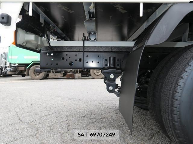 Toyota DYNA TRUCK 2025-04 7217802-13