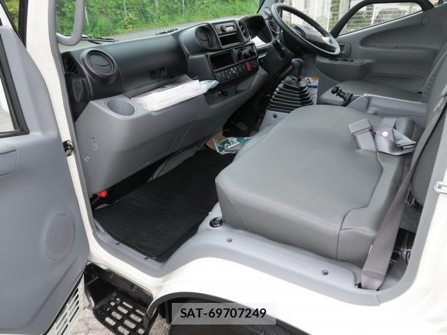 Toyota DYNA TRUCK 2025-04 7217802-20