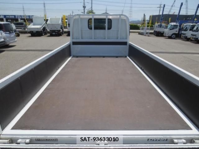Toyota DYNA TRUCK 2020-10 7217799-9