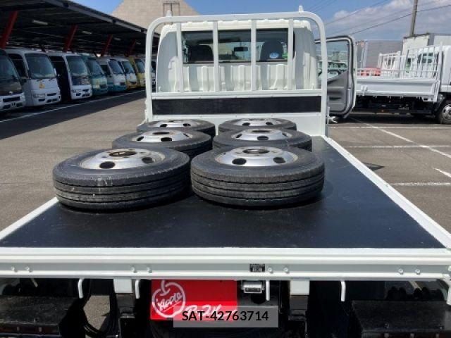 Toyota DYNA TRUCK 2010-10 7217765-9