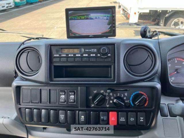 Toyota DYNA TRUCK 2010-10 7217765-15