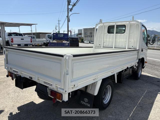 Toyota DYNA TRUCK 2009-09 7217761-2