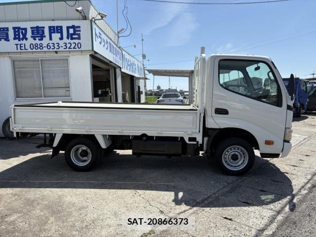 Toyota DYNA TRUCK 2009-09 7217761-3