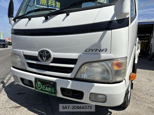 Toyota DYNA TRUCK 2009-09 7217761-8