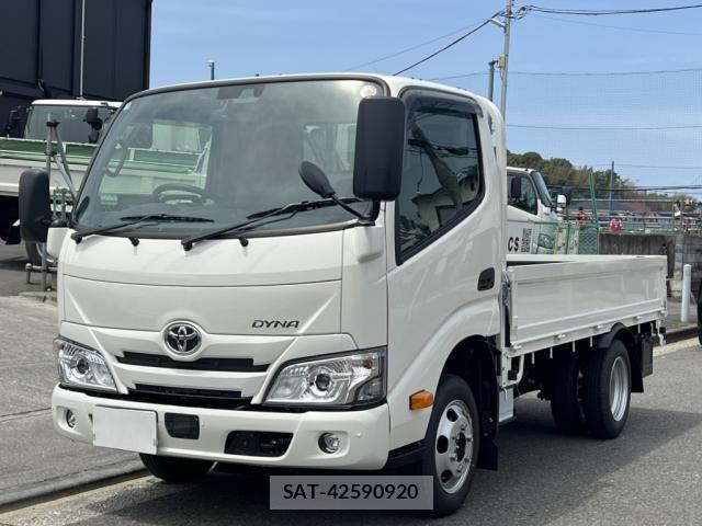 Toyota DYNA TRUCK 2026-04 7217801-0