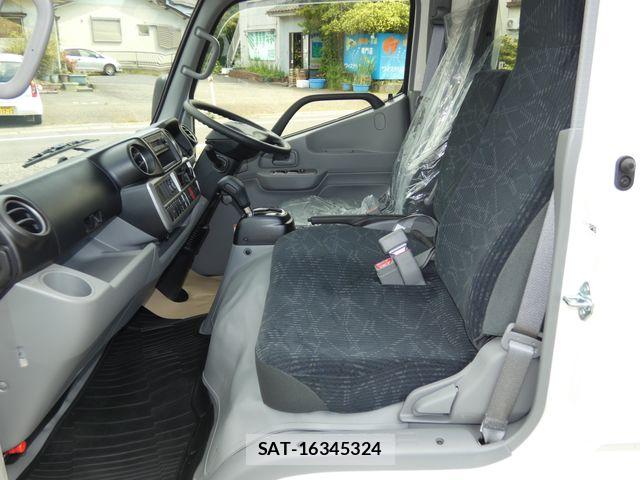Toyota DYNA TRUCK 2026-05 7217804-20