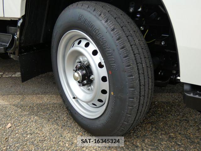 Toyota DYNA TRUCK 2026-05 7217804-28