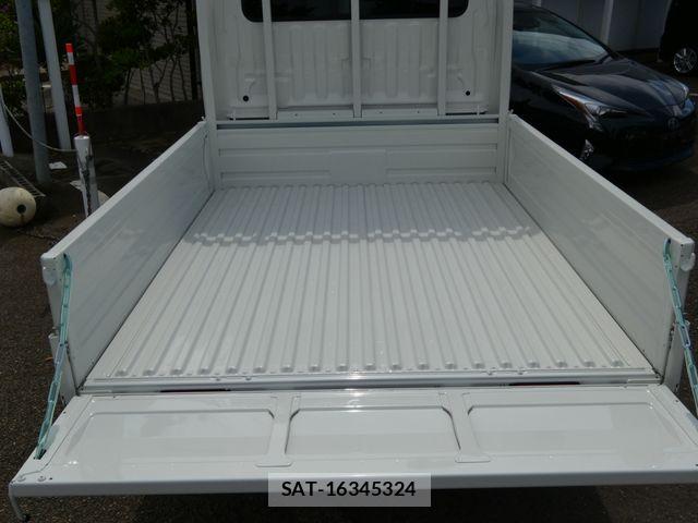Toyota DYNA TRUCK 2026-05 7217804-7