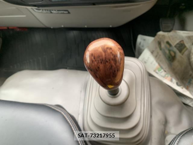 Toyota DYNA TRUCK 2010-01 7217763-11