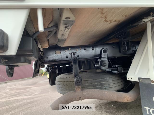 Toyota DYNA TRUCK 2010-01 7217763-21
