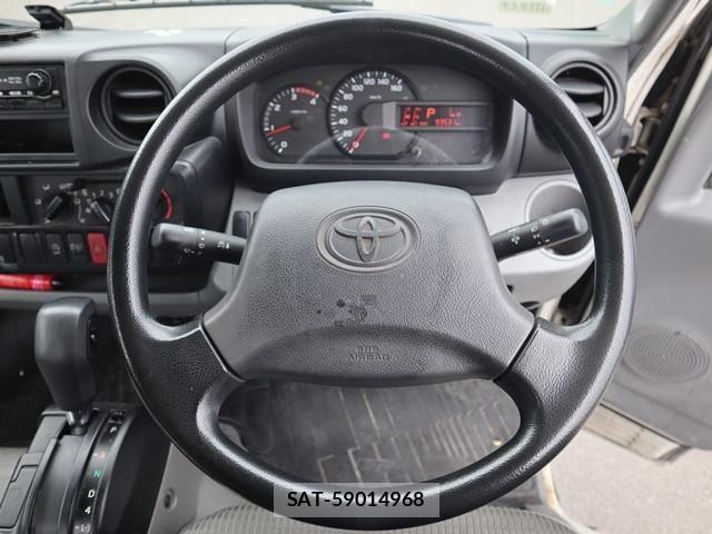 Toyota DYNA TRUCK 2014-04 7217768-3