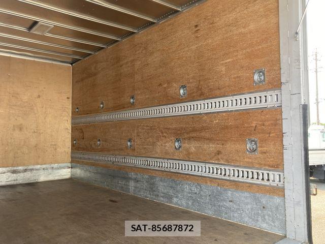 Toyota DYNA TRUCK 2017-12 7217787-10