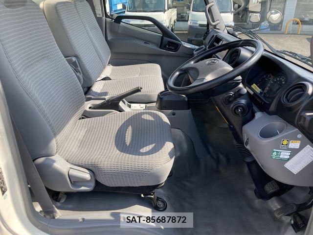 Toyota DYNA TRUCK 2017-12 7217787-4