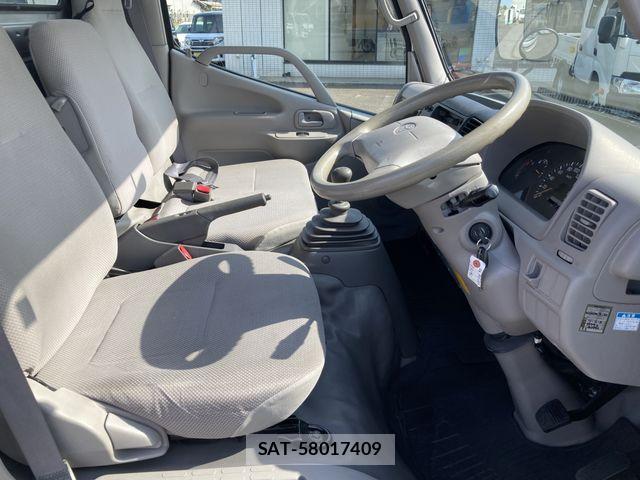 Toyota DYNA TRUCK 2014-10 7217776-7