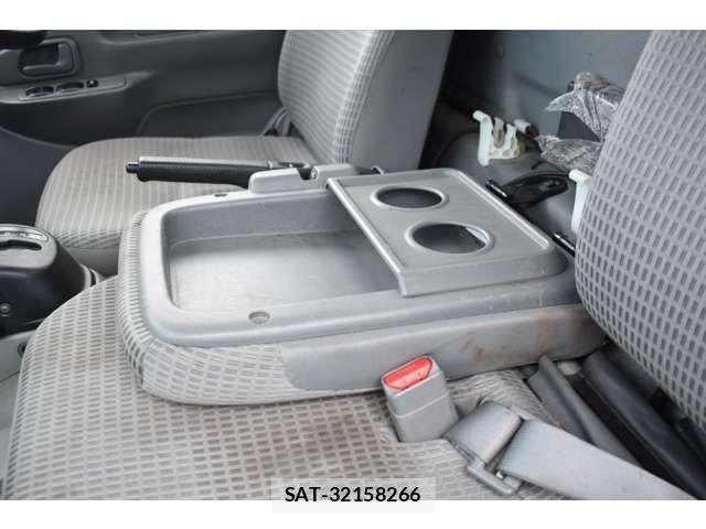Toyota DYNA TRUCK 2018-05 7217791-14