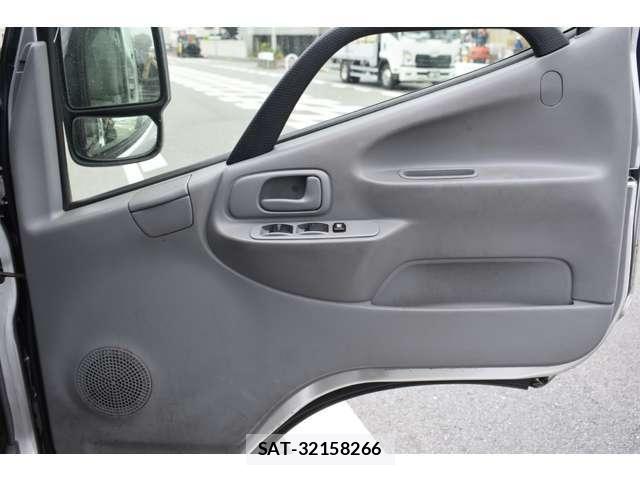 Toyota DYNA TRUCK 2018-05 7217791-8