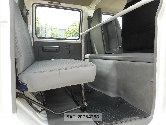 Toyota DYNA TRUCK 2014-03 7250615-15