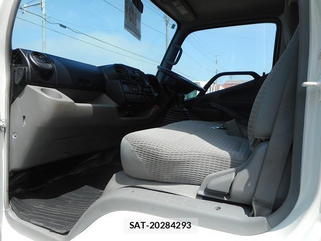 Toyota DYNA TRUCK 2014-03 7250615-18