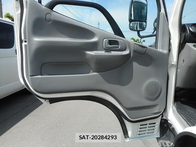 Toyota DYNA TRUCK 2014-03 7250615-19