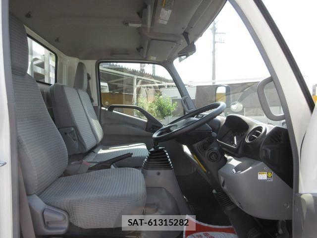 Toyota DYNA TRUCK 2017-06 7326808-10